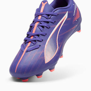 Chaussures de soccer à crampons pour terrain dur/terrain artificiel ULTRA 5 PLAY pour enfants, Lapis Lazuli-PUMA White-Sunset Glow, extralarge